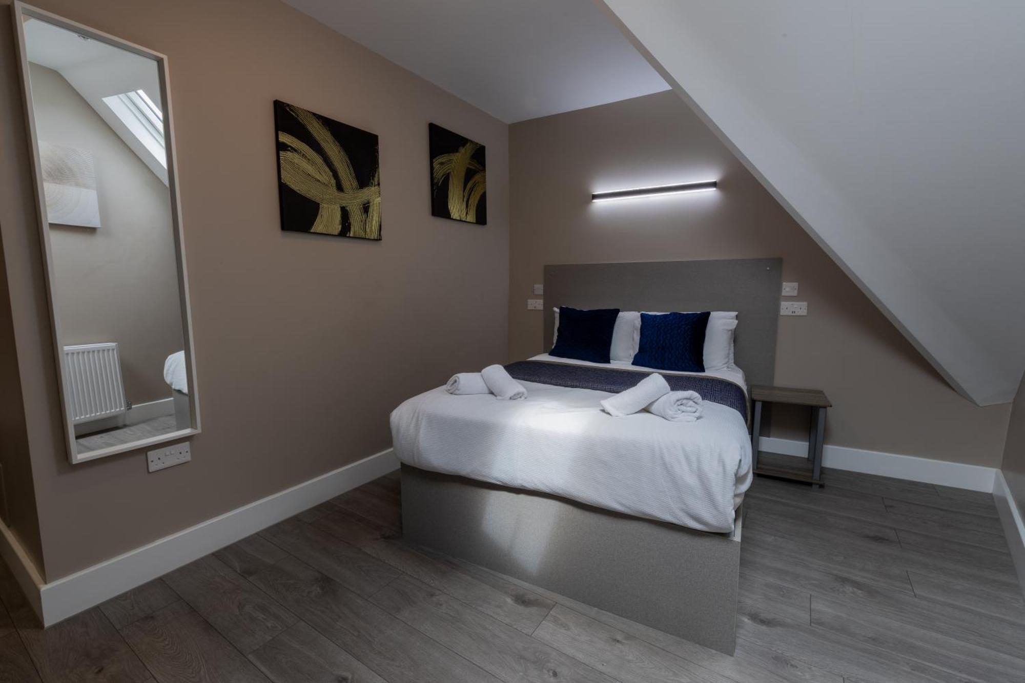 Paragraph Palmers Green Exterior foto